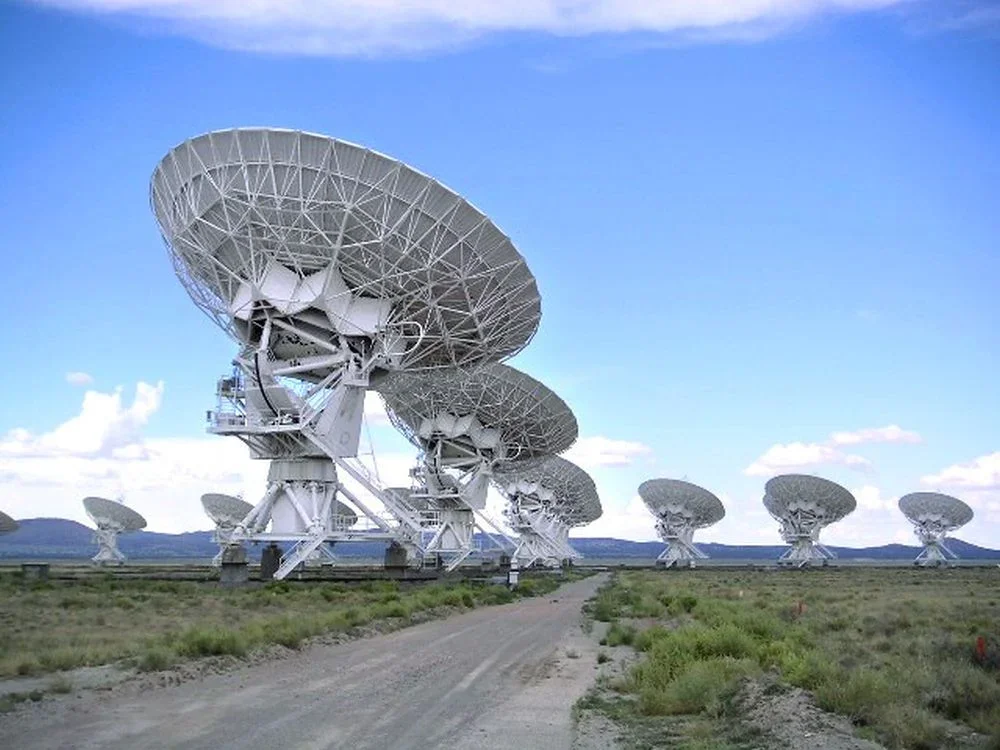 Новая радионаблюдательная программа VLA: революция в астрономии